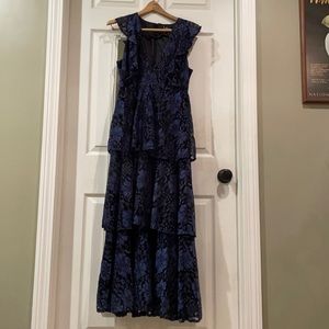 Size M Lulu’s Navy Lace Ruffled Tiered Maxi Dress